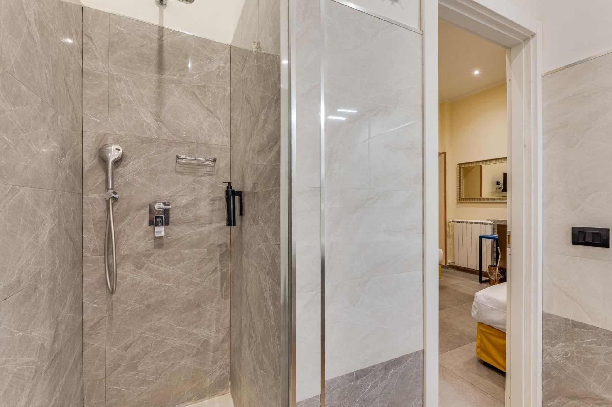 Hotel Seven à Rome Extérieur photo